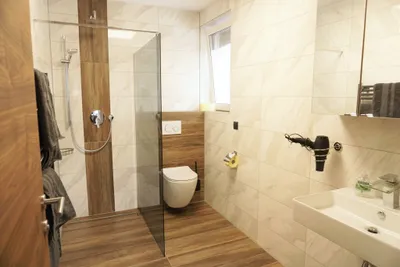 12-Zimmer-Gewerbeimmobilie kaufen in Imst – 226,57 m², € 990.000 – Bild 15 von 25