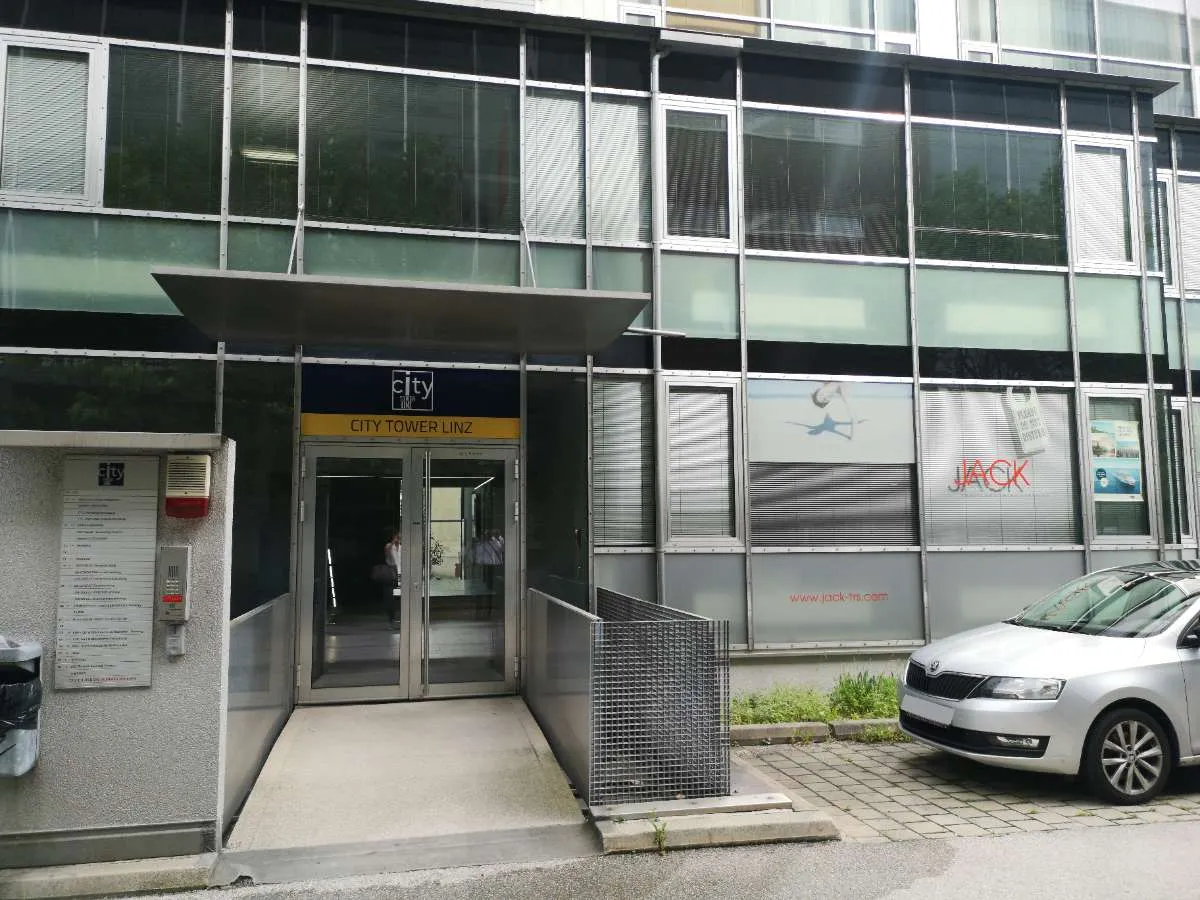 AKTION - ersten zwei Monate MIETFREI - 286 m² top ausgestattete Bürofläche für Ihr Business - Ansicht 3