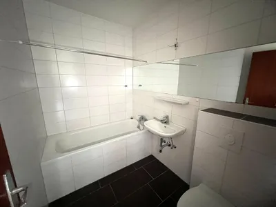 1-Zimmer-Wohnung mieten in Vöcklabruck – 37,46 m², € 507 – Bild 8 von 9