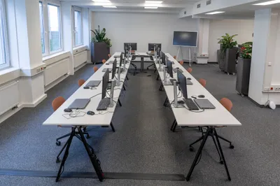 Gewerbeimmobilie mieten in Graz – 2 388 m², € 10 – Bild 9 von 20