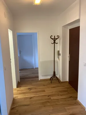 2-Zimmer-Wohnung kaufen in Hollabrunn – 56 m², € 148.000 – Bild 4 von 8