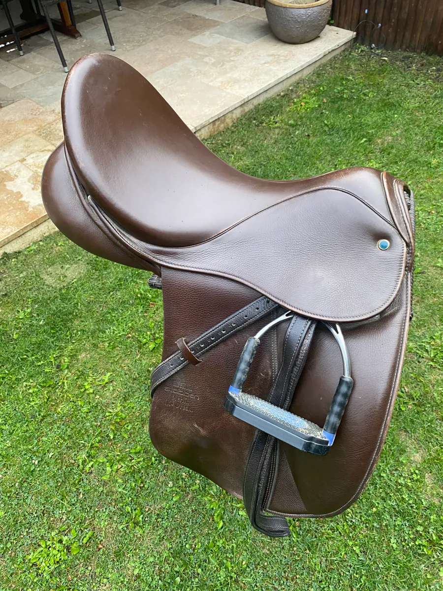 Stübben Sattel und Parelli Bareback Pad zum Top-Preis!