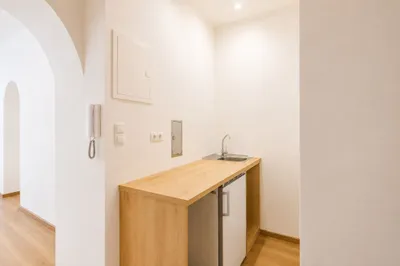 1-Zimmer-Gewerbeimmobilie mieten in Wien – 28 m², € 754 – Bild 8 von 14