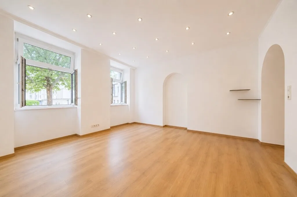 Geschäftslokal direkt am Karmelitermarkt - ca. 29 m² im historischen Wiener Stilaltbau - Ansicht 2
