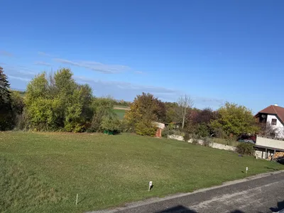 Grundstück kaufen in Tulln – 1 160 m², € 215.000 – Bild 1 von 7