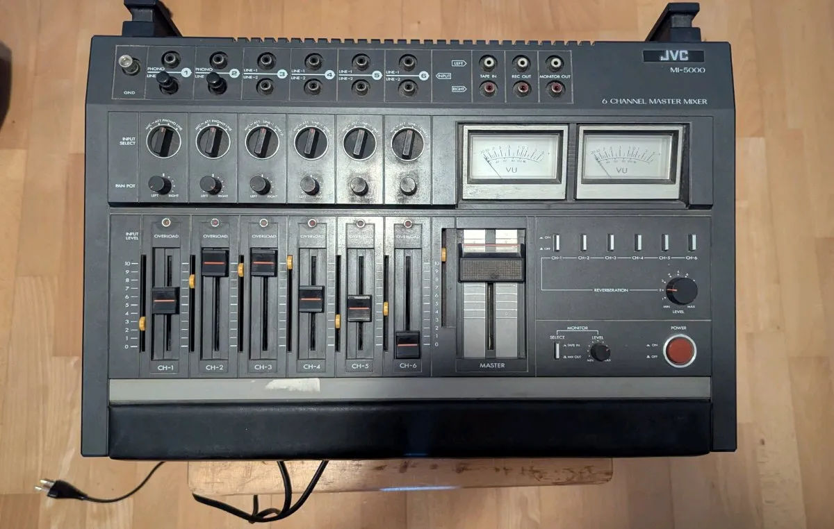 Used JVC MI-5000 Mixing tables for Sale | HifiShark.com