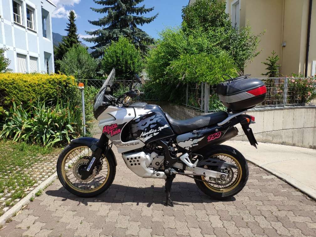 Honda AFRICA TWIN 750 Enduro