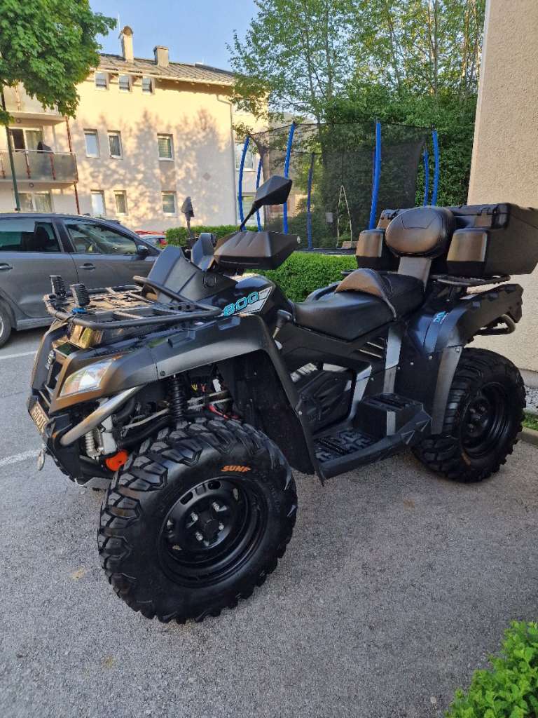 CF-Moto CForce 800ccm 4x4 Quad