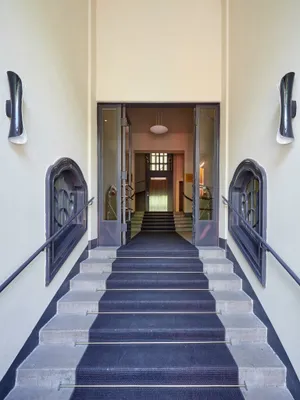 4-Zimmer-Wohnung mieten in Wien – 214,05 m², € 7.566 – Bild 44 von 53