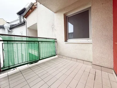 Immobilie kaufen in Wels – 1 177,12 m² – Bild 8 von 9