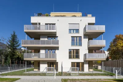 Hochwertig möblierte Luxuswohnung in Bestlage! 3 Zimmer | Überdachter Balkon | Tiefgaragenplatz inklusive| Blick ins Grün | Zwichen Bahnhof und Innens, photo 3
