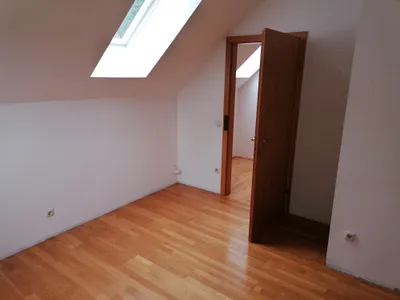 4-Zimmer-Wohnung mieten in Wels-Land – 75 m², € 920 – Bild 5 von 20