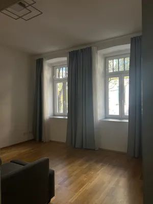 Schöne 2-Zimmer-Wohnung mit Fußbodenheizung - ideal für Studenten – Bild 3
