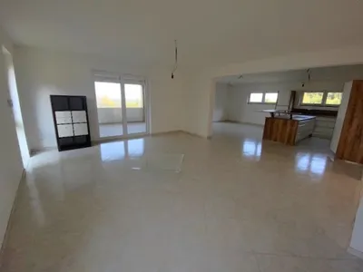 8-Zimmer-Immobilie kaufen in Bruck an der Leitha – 436 m², € 990.000 – Bild 9 von 29