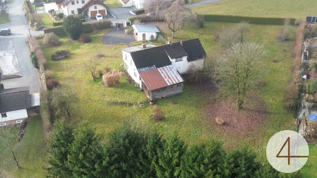 Projektierbares Baugrundstück mit Altbestand - Visning 2