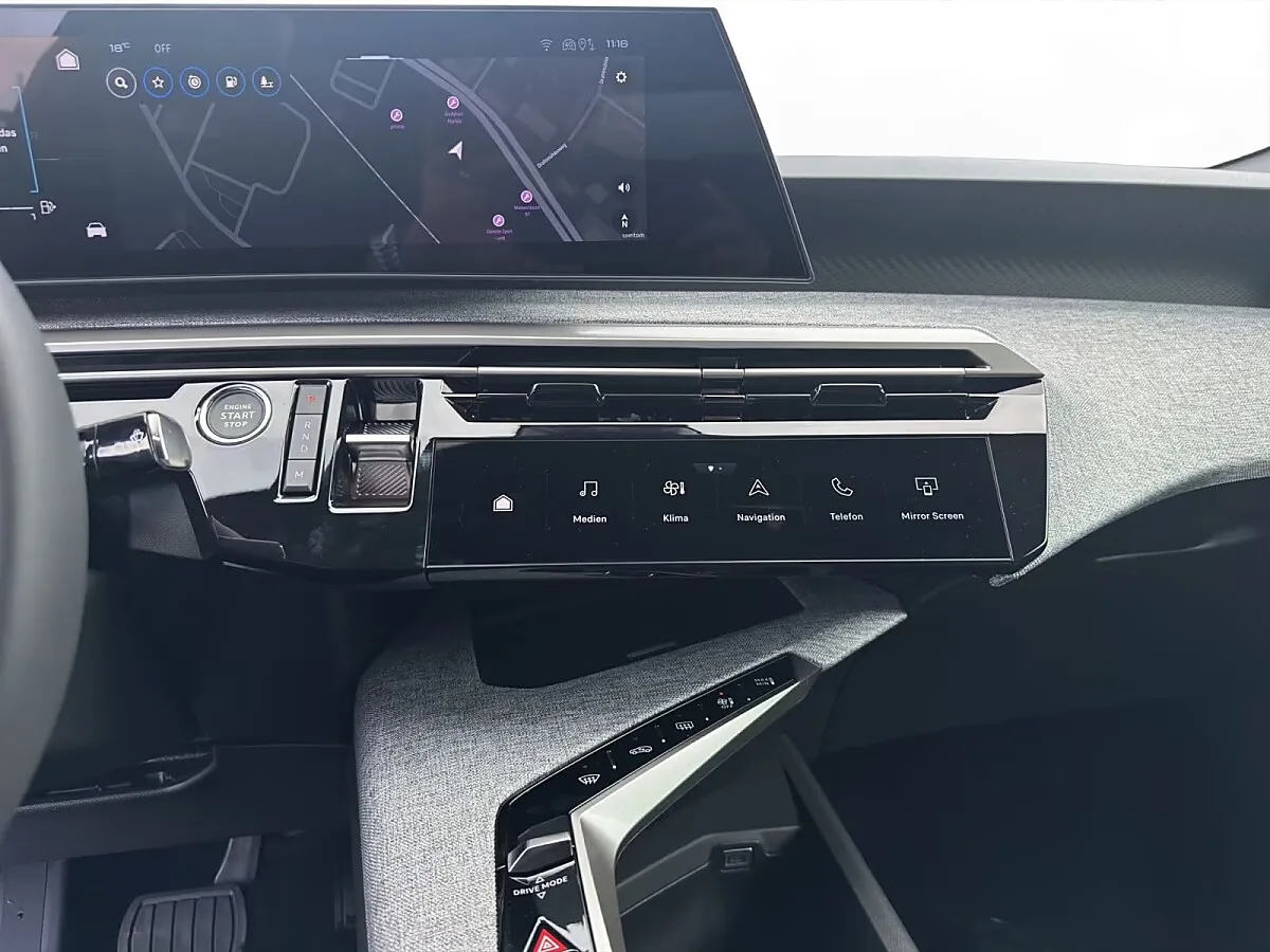 Peugeot 3008 1.2 Hybrid 145 Allure – Bild 9