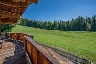 6-Zimmer-Haus mieten in Kufstein – 314 m², € 8.500 – Bild 2 von 5