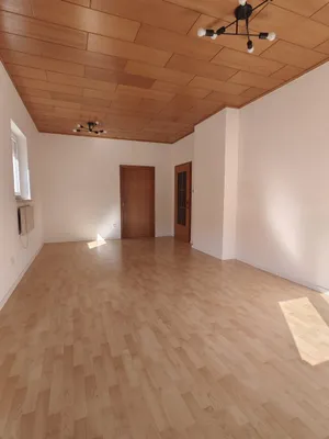 2-Zimmer-Wohnung mieten in Liezen – 59 m², € 500 – Bild 1 von 8