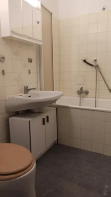 Wohnung mieten in Wien – 366 m², € 690 – Bild 8 von 13