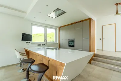 5-Zimmer-Haus kaufen in Perg – 290 m² – Bild 3 von 22