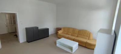 kleine 2-Zimmerwohnung für Studenten und Studentinnen – Bild 3