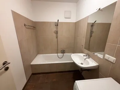 3-Zimmer-Wohnung mieten in Linz – 72 m², € 1.049 – Bild 7 von 10