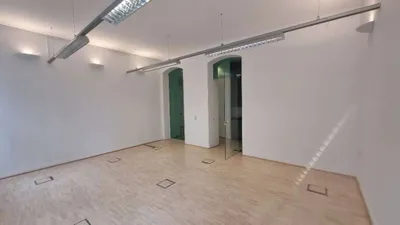 Gewerbeimmobilie mieten in Wien – 406 m², € 6.691 – Bild 2 von 4
