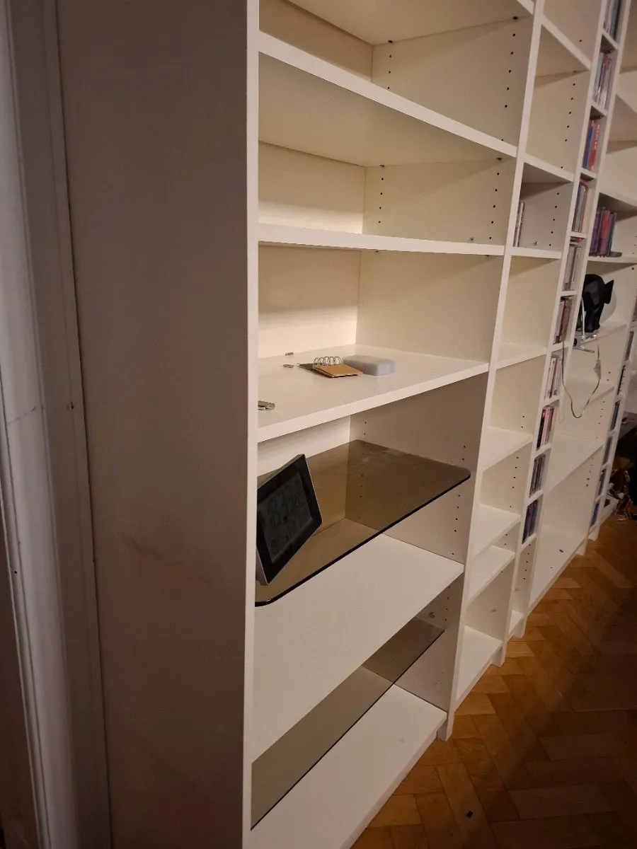 Zu verschenken: Bücherregale - Regale / Kästen