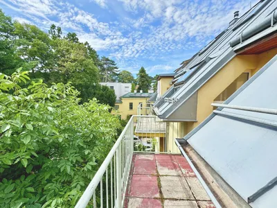 BALKONTRAUM | OPTIMAL AUFGETEILTE 2 ZIMMER | TOP-GRÜN-RUHELAGE