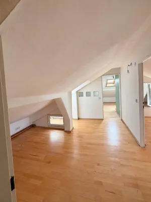 5-Zimmer-Wohnung mieten in Salzburg Stadt – 180 m², € 1.300 – Bild 14 von 17
