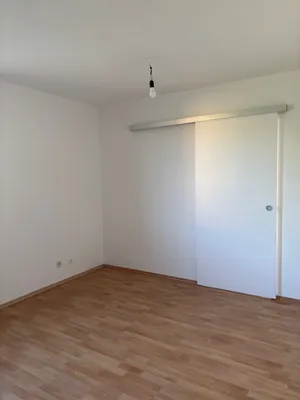 Charmante 2-Zimmer-Wohnung – Bild 3
