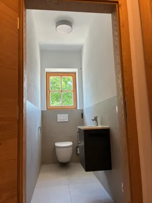 6-Zimmer-Immobilie mieten in Braunau am Inn – 200 m², € 2.200 – Bild 9 von 18