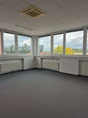 7-Zimmer-Gewerbeimmobilie mieten in Graz – 185 m², € 11 – Bild 24 von 28