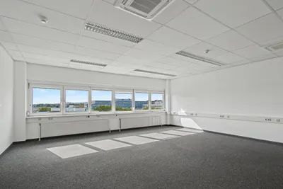 Gewerbeimmobilie mieten in Wien – 740 m², € 10 – Bild 13 von 17