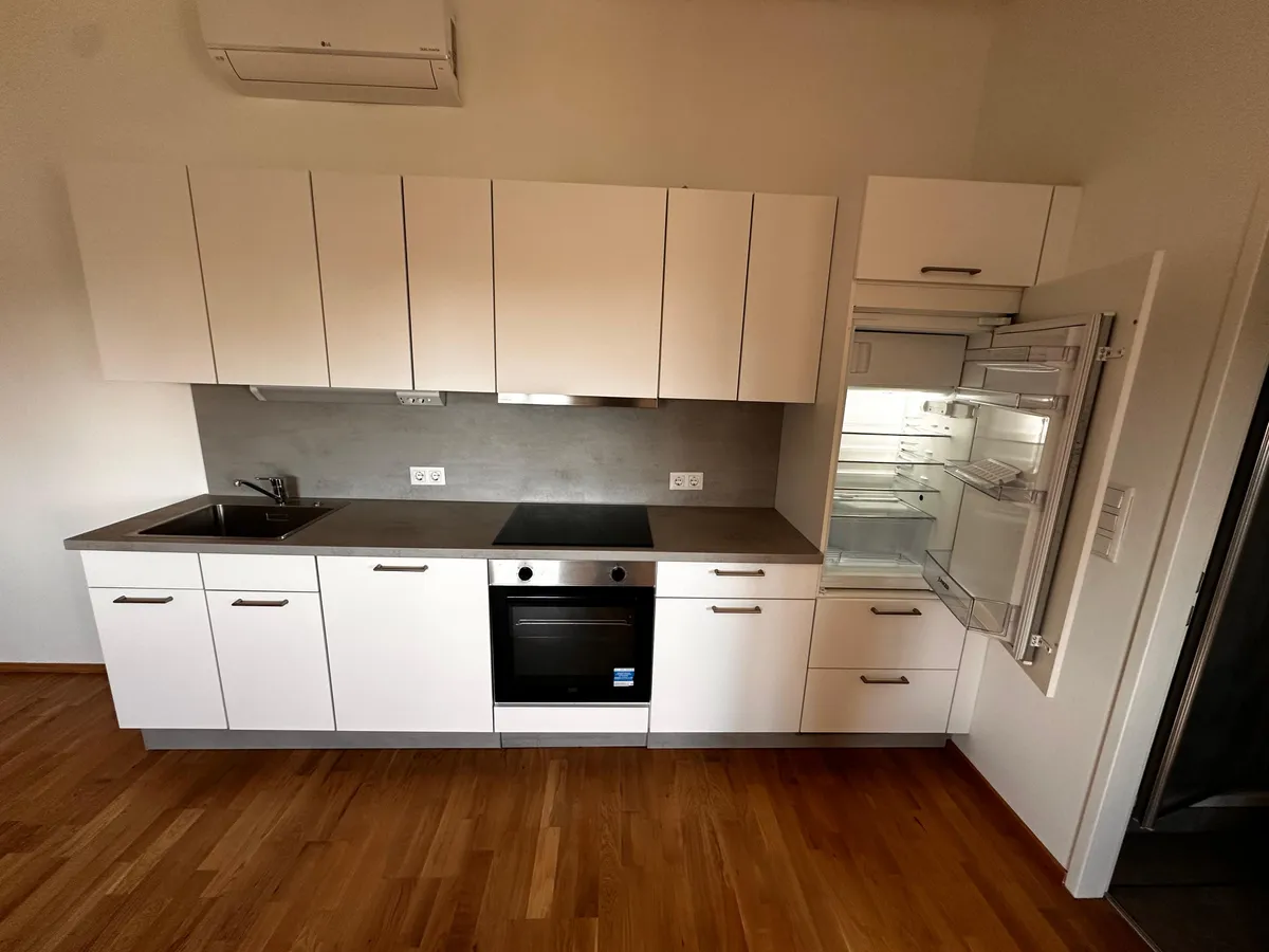 Zentral gelegene Altbauwohnung - Dachgeschoß - Ansicht 3