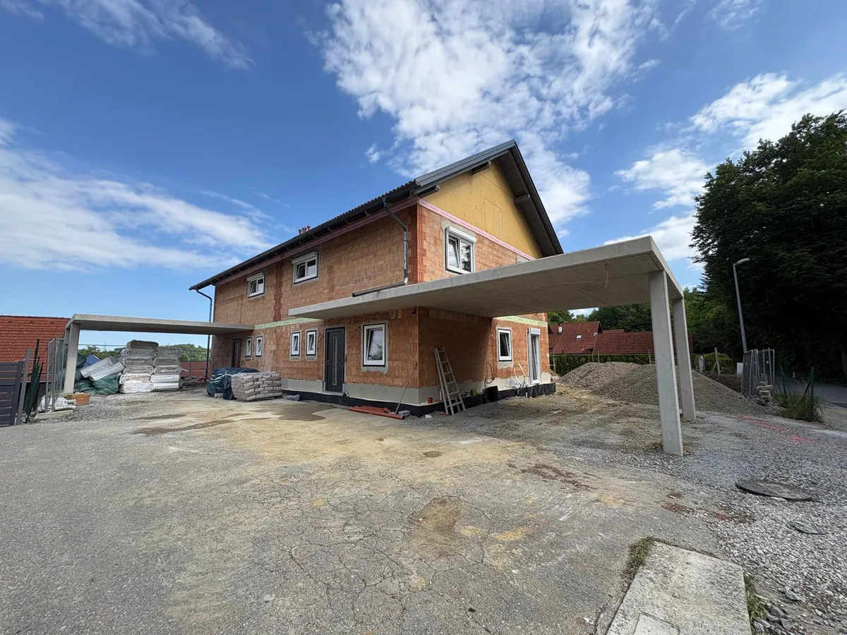 NEU in Fernitz! Doppelhaushälfte mit Garten, PV & Ruhelage - Ansicht 2