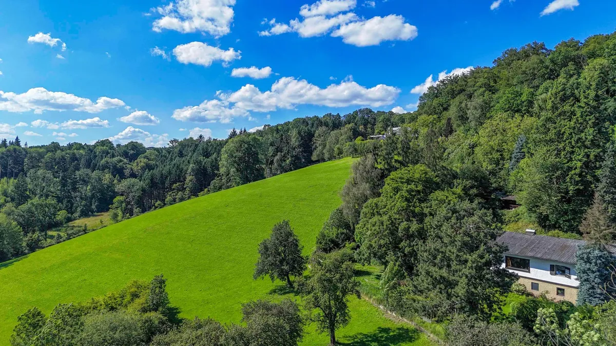 Tomt, 3935 m²