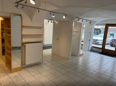 Gewerbeimmobilie mieten in Wels – 85 m² – Bild 4 von 8
