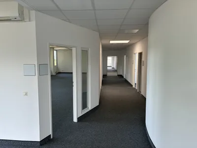 Gewerbeimmobilie mieten in Bruck an der Leitha – 345 m², € 4.464 – Bild 10 von 12
