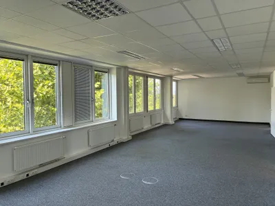 Gewerbeimmobilie mieten in Bruck an der Leitha – 345 m², € 4.464