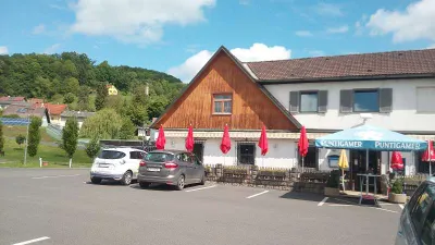 4-Zimmer-Gewerbeimmobilie mieten in Südoststeiermark – 200 m², € 2.000
