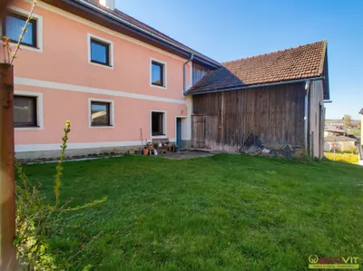 9-Zimmer-Haus kaufen in Braunau am Inn – 179 m², € 295.000 – Bild 2 von 24