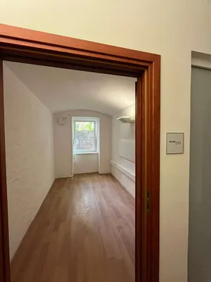 13-Zimmer-Immobilie mieten in Wien – 232 m², € 3.177 – Bild 58 von 60