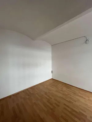 13-Zimmer-Immobilie mieten in Wien – 232 m², € 3.177 – Bild 21 von 60