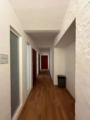 13-Zimmer-Immobilie mieten in Wien – 232 m², € 3.177 – Bild 59 von 60