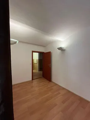 13-Zimmer-Immobilie mieten in Wien – 232 m², € 3.177 – Bild 29 von 60