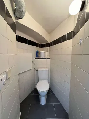 13-Zimmer-Immobilie mieten in Wien – 232 m², € 3.177 – Bild 38 von 60