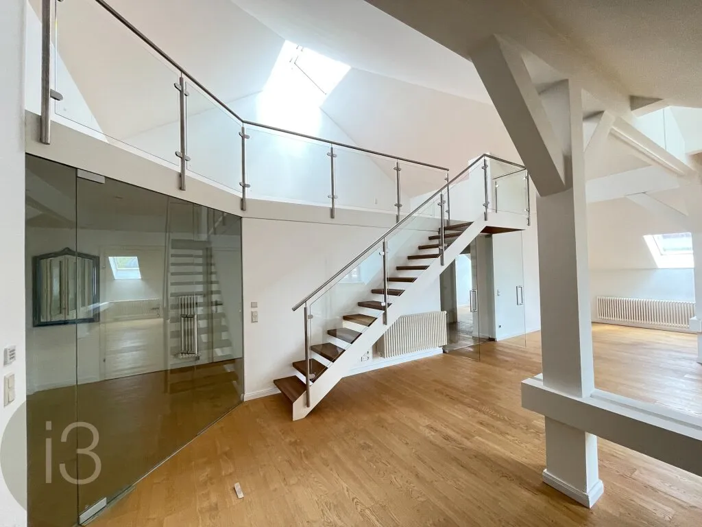 Dachgeschoss-Altbau-Maisonette an der Salzach - Altstadtnähe – pohled 2