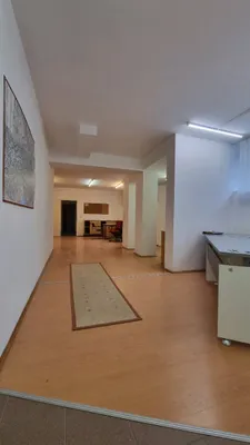 10-Zimmer-Gewerbeimmobilie mieten in Bruck an der Leitha – 188 m², € 700 – Bild 2 von 18