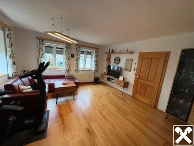 9-Zimmer-Haus kaufen in Braunau am Inn – 251,8 m², € 790.000 – Bild 7 von 12